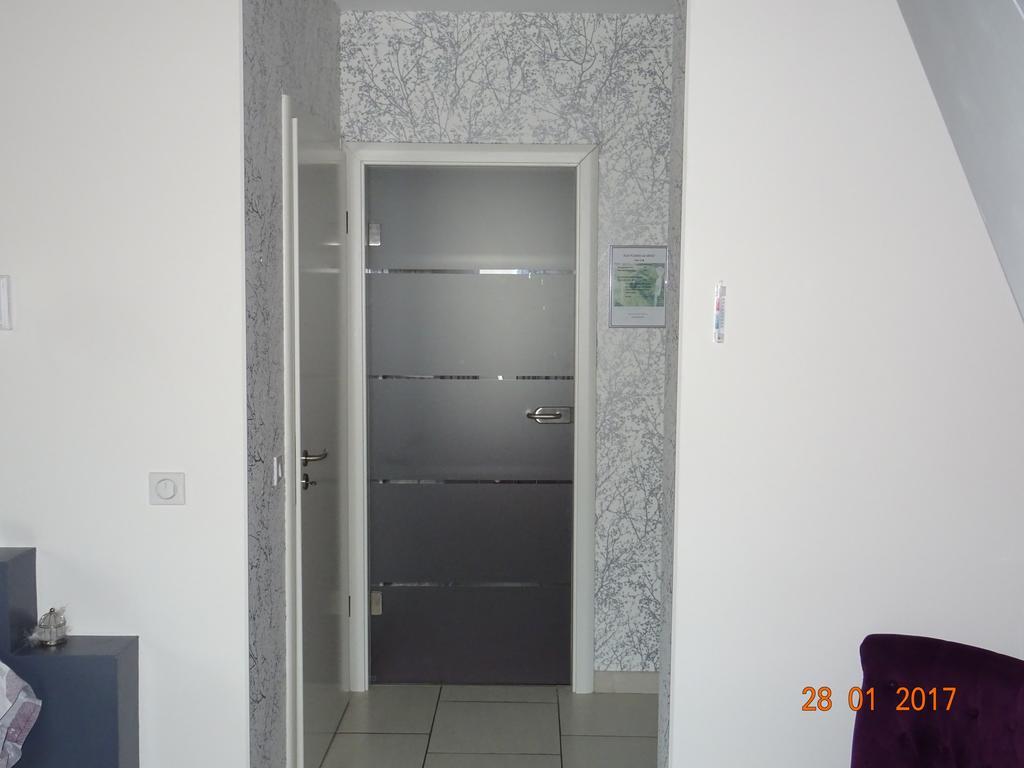 Bed and Breakfast Aux Plumes De Grigy Мец Экстерьер фото